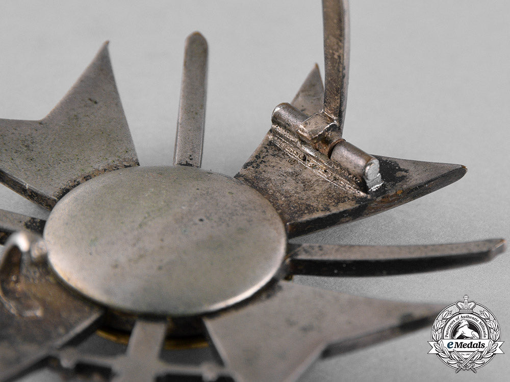 bulgaria,_kingdom._a_military_order_of_bravery,4_th_class,_grade_one1915-1917_c18-024029