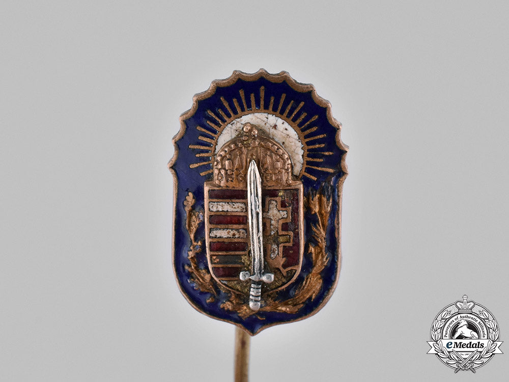 hungary,_kingdom._an_order_of_vitez_badge_with_miniature_c18-024103