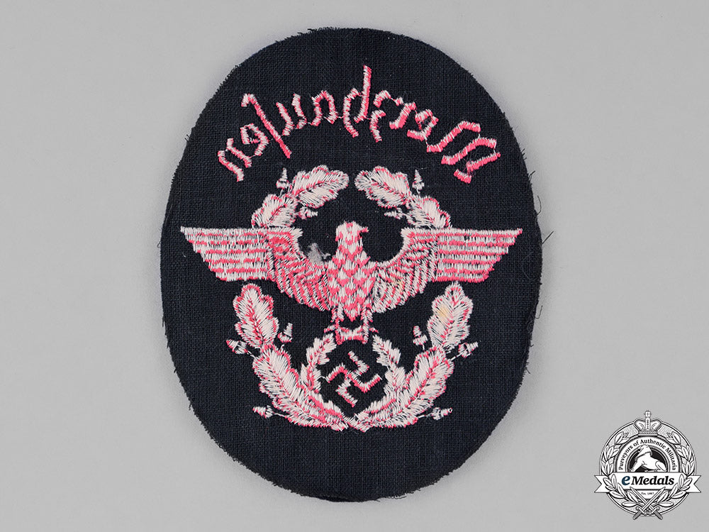 germany._an_unissued_firefigther’s_sleeve_insignia_c18-024804