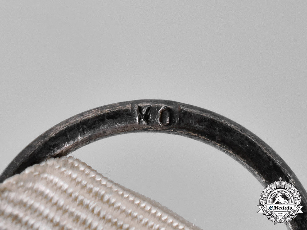 prussia._an_iron_cross1914_second_class_for_non-_combatants,_by_the_official_royal_mint_c18-025489