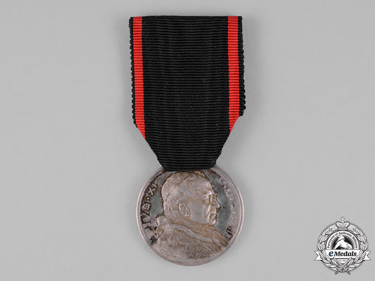 vatican._a_pius_xi_benemerenti_jubilee_redemption_medal(1922-1939)_c18-026029