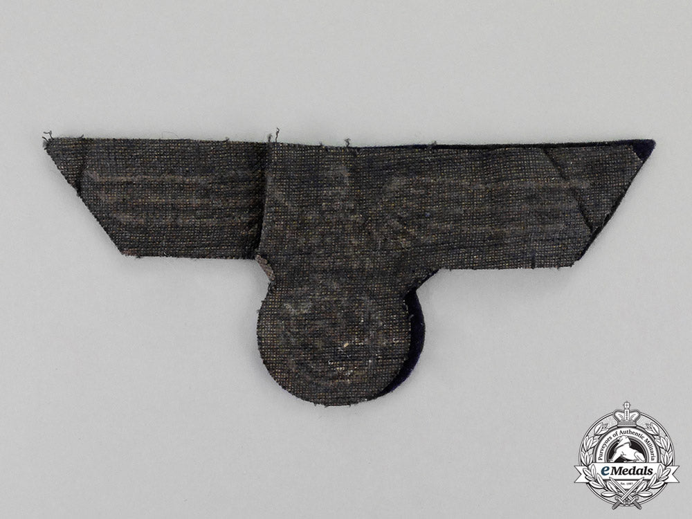 germany._a_mint_and_unissued_kriegsmarine_em/_nco_breast_eagle_c18-0269