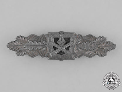 germany,_wehrmacht._a_wehrmacht_close_assault_clasp,_in_bronze,_by_funcke&_brüninghaus_c18-028167_1