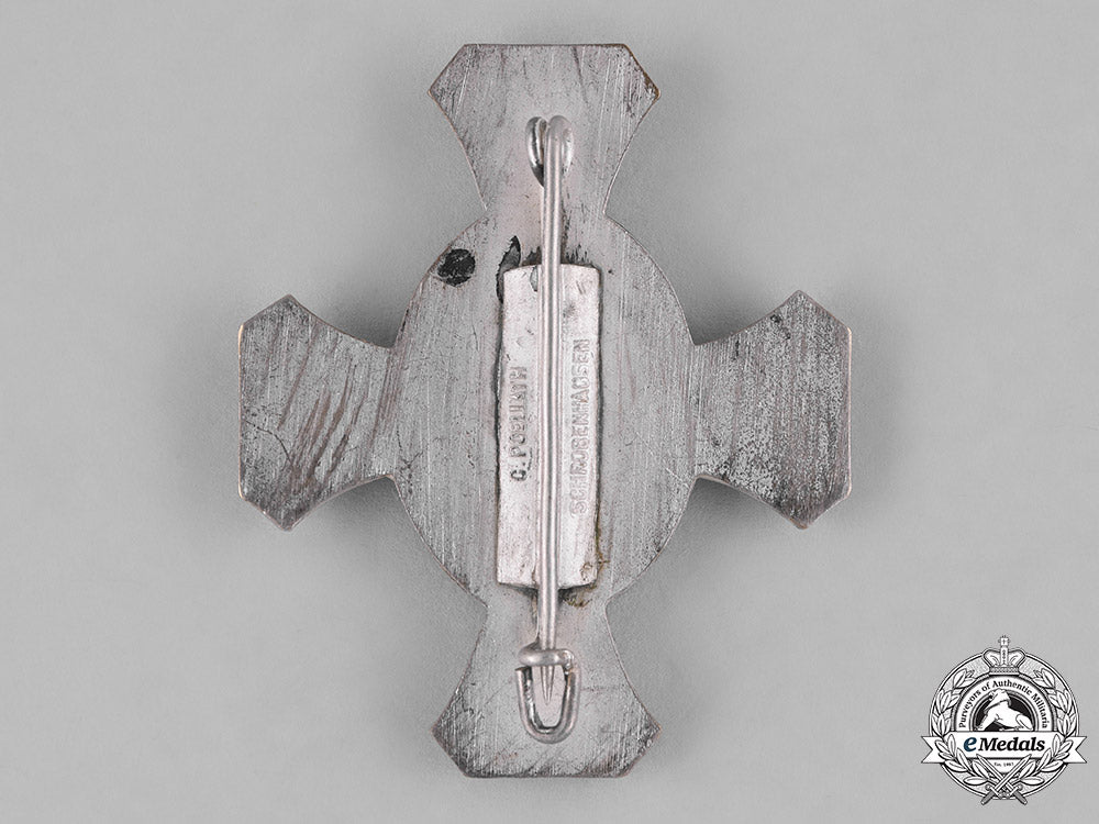 germany,_weimar._a_bavarian_veteran’s_league_merit_cross,_by_carl_poellath_c18-029191