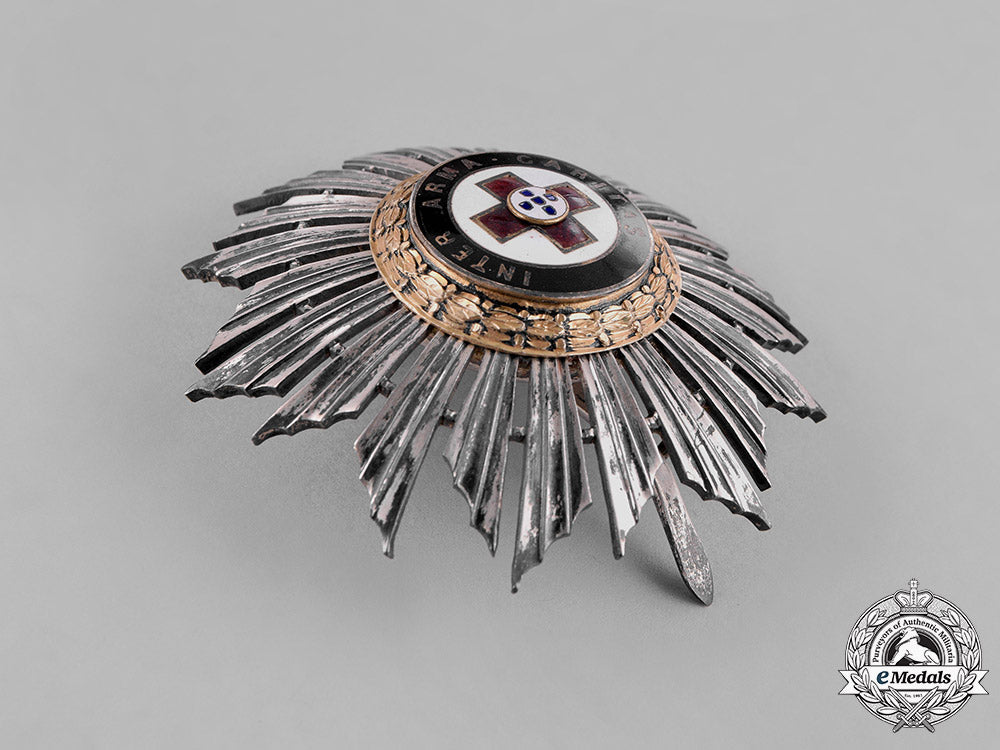 portugal,_republic._an_order_of_the_red_cross,_star_of_honor,_by_frederico_da_costa,_c.1920_c18-029362_1_1_1_1