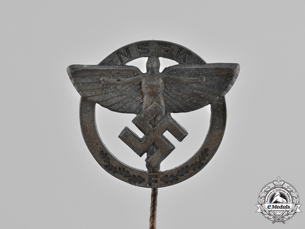 germany,_third_reich._a_national_socialist_flying_corps(_nsfk)_membership_pin,_by_gustav_brehmer_c18-029656