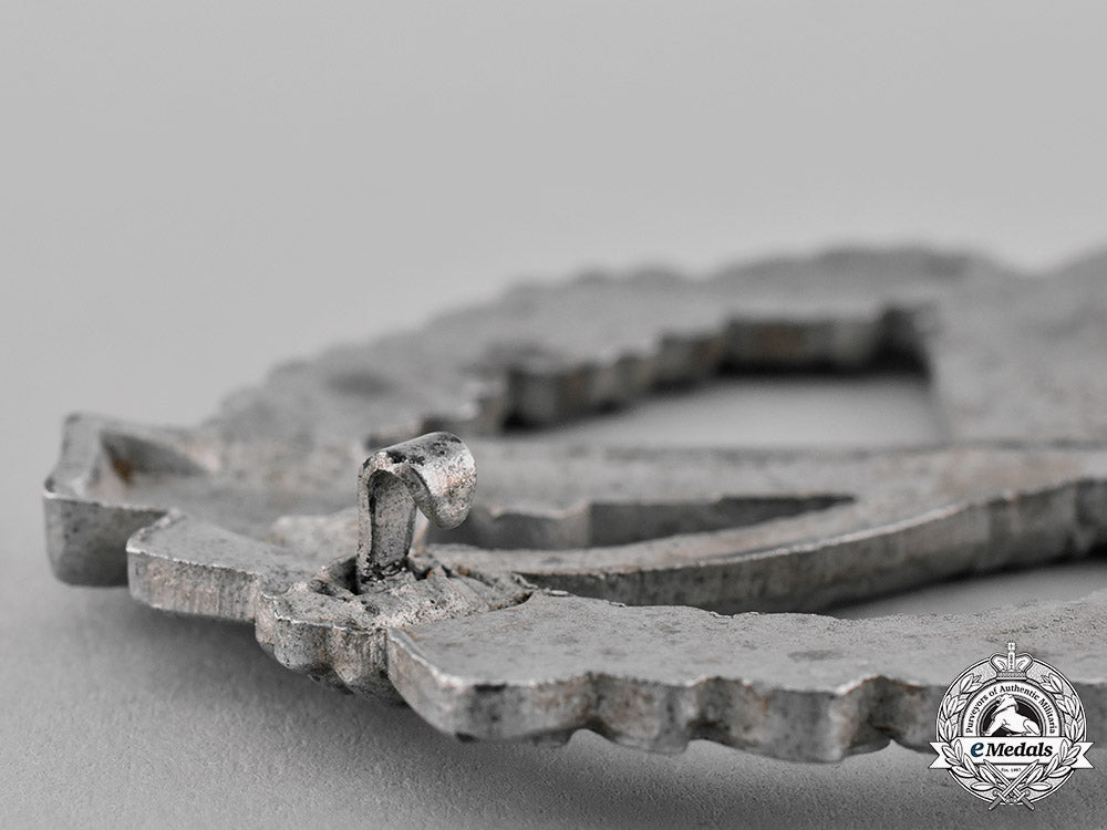 germany,_heer._an_infantry_assault_badge,_silver_grade,_by_richard_simm&_söhne_c18-029998