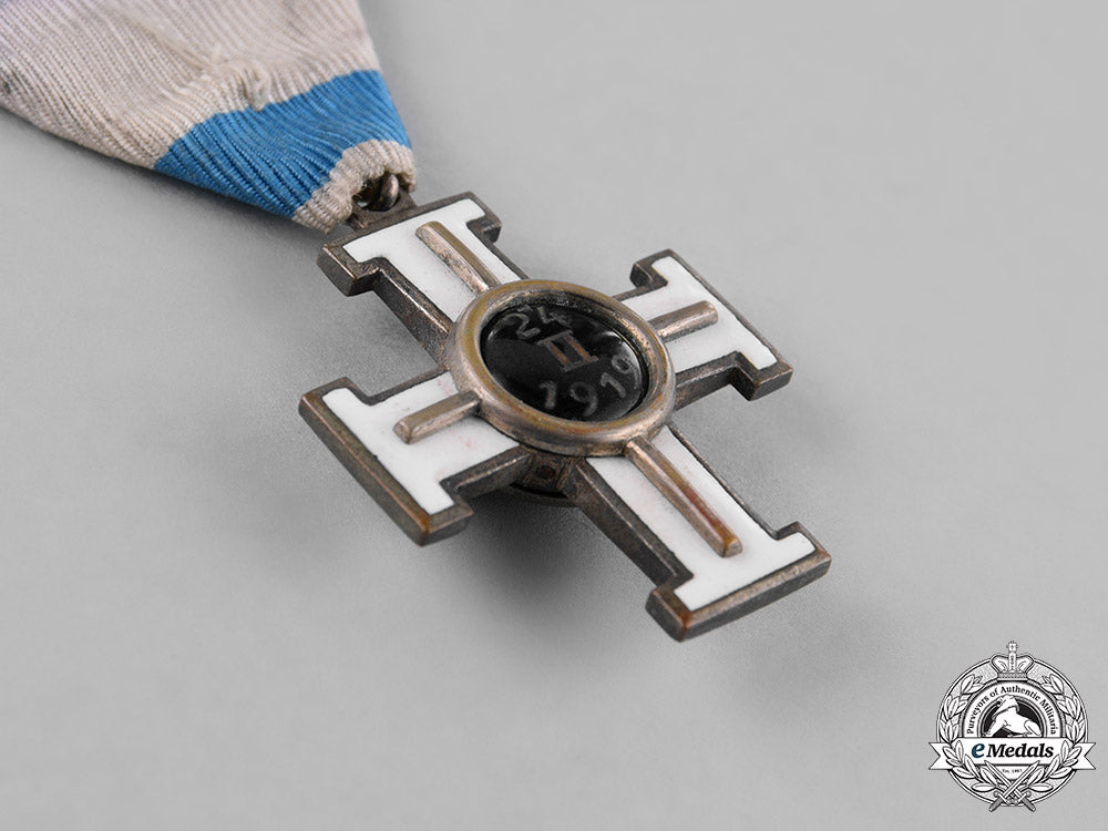 estonia._a_cross_of_liberty,_i_grade,_iii_class,_c.1920_c18-030433