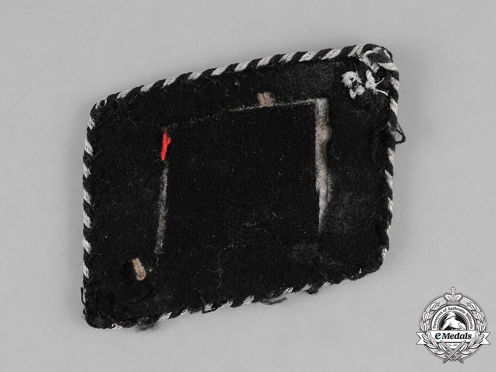 germany,_ss._an_ss-_verfügungstruppe(_dispositional_troops)_em’s_collar_tab_c18-032030_1_1_1