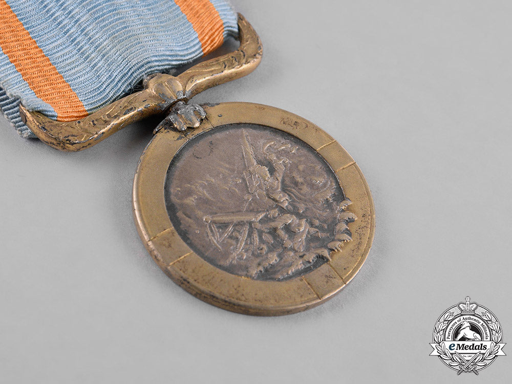 japan,_empire._two_commemorative&_service_medals_c18-032300