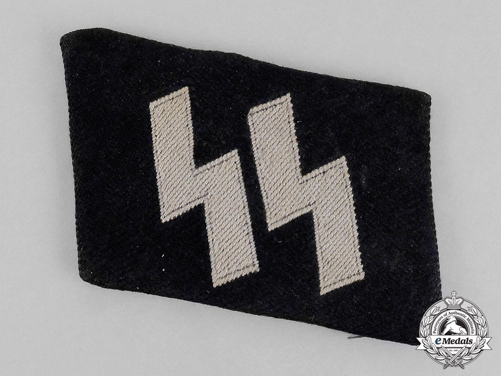germany._a_single_waffen-_ss_rune_collar_tab_c18-0324