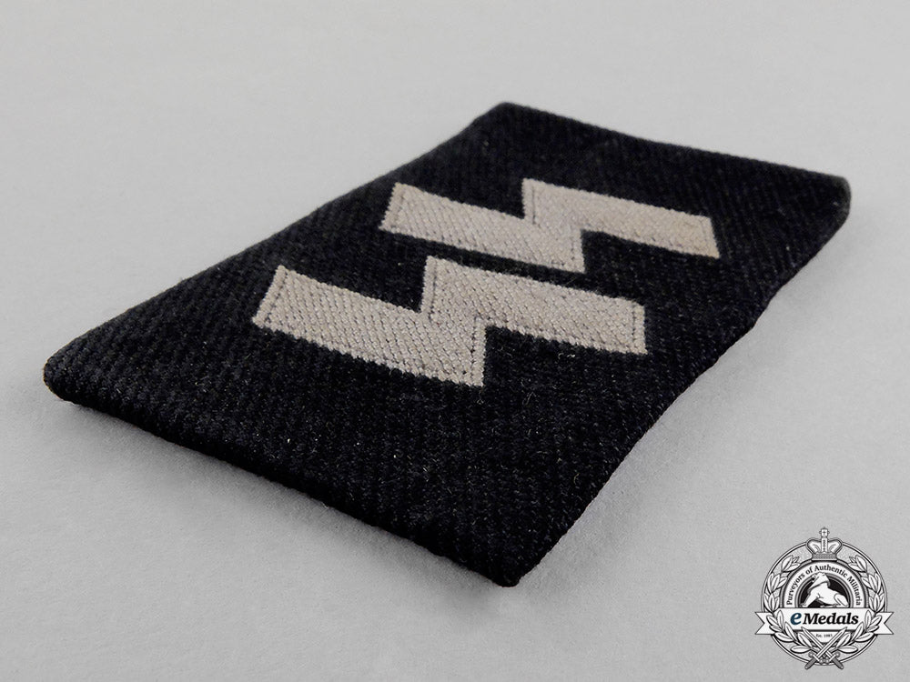 germany._a_single_waffen-_ss_rune_collar_tab_c18-0326