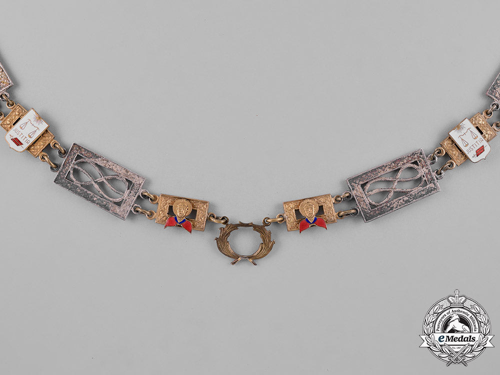 spain,_franco_period._an_order_of_the_cross_of_st._raymond_of_peñafort,_collar_of_honor,_c.1950_c18-032903_1_1_1_1_1_1