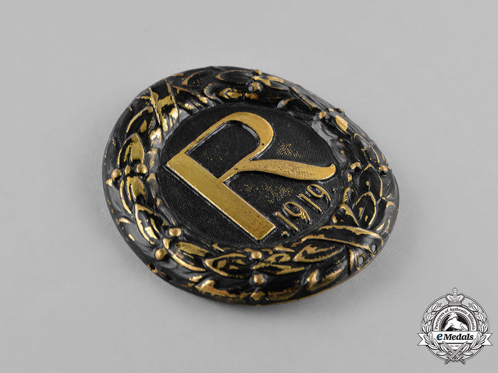 germany,_weimar._a_stahlhelm_reinhard_brigade_cap_badge_c18-033360