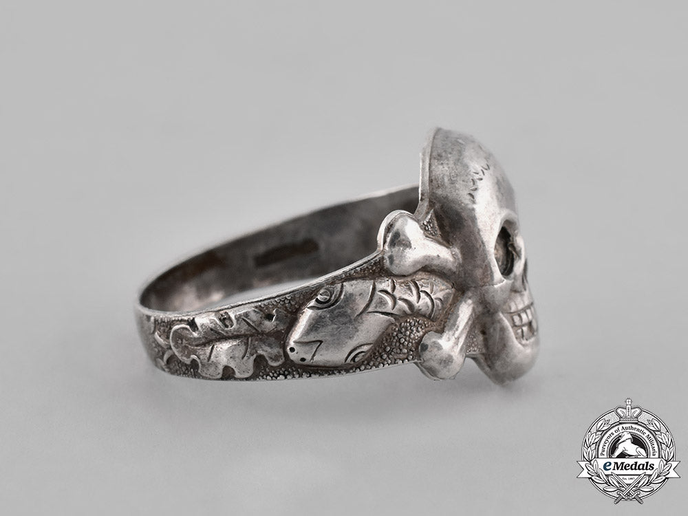 germany,_weimar._a_freikorp_member’s_ring_c18-033364