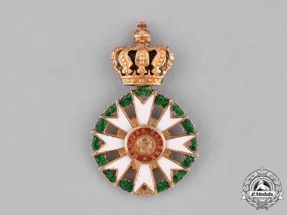 bavaria,_kingdom._an_order_of_merit_of_the_crown_in_gold,_miniature,_c.1870_c18-034300_1_1_1