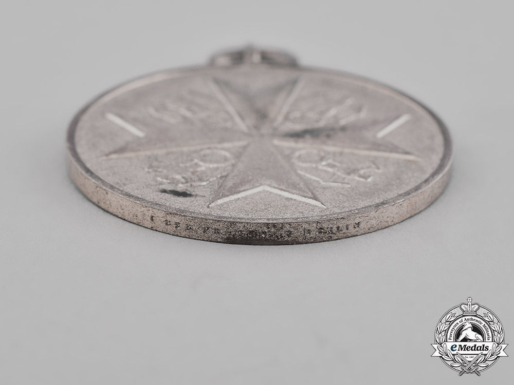 germany,_third_reich._an_order_of_the_german_eagle,_merit_medal_in_silver_by_the_official_berlin_mint_c18-034605