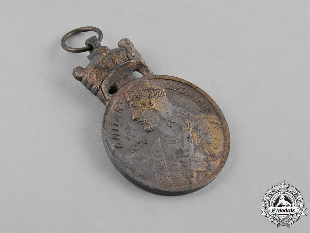 croatia._an_order_of_the_crown_of_king_zvonimir,_bronze_grade_medal,_c.1943_c18-035049