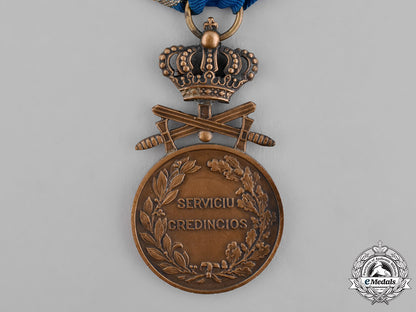 romania,_kingdom._a_long_service_medal,_iii_class_with_swords,_c.1940_c18-036057