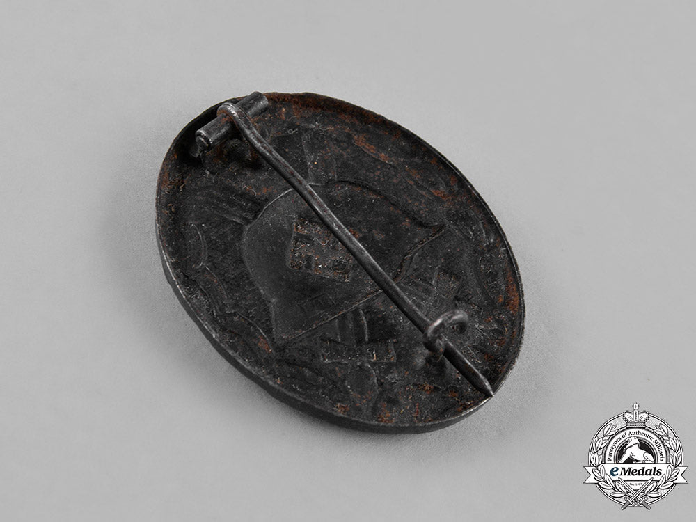 germany,_wehrmacht._a_second_war_wound_badge,_black_grade,_by_hymmen&_co._c18-036128