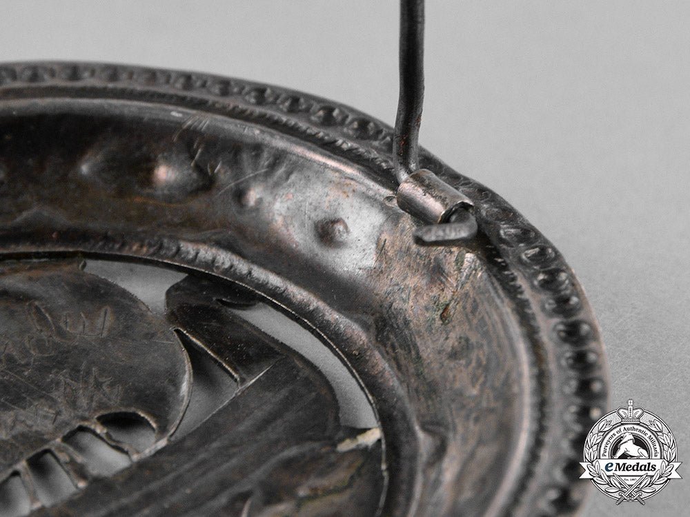 germany._a_nsdap_sympathizer_viking_ship_brooch_c18-036166