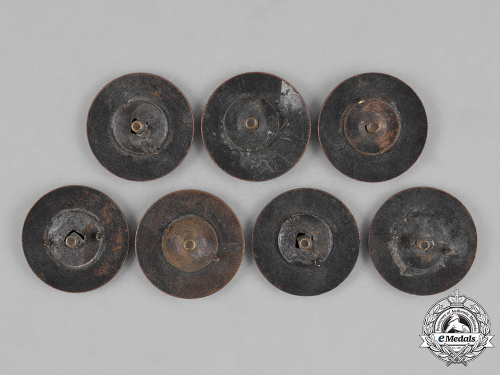 united_states._twenty-_three_army_collar_disks,_type_i,_c.1918_c18-036510