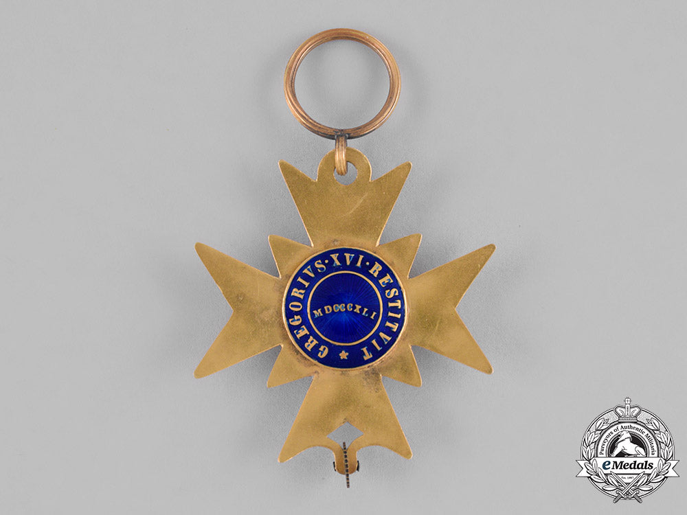 vatican,_papal_states._an_order_of_st._sylvester_in_gold,_knight_c.1855_c18-036614_1_1_1_1_1_1_1_1_1_1_1