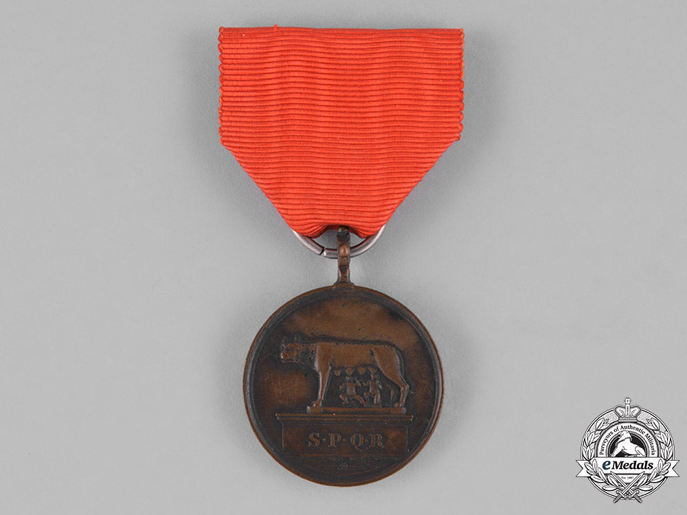 italy,_kingdom._a_city_of_rome_merit_medal_c18-036661_1_1_1