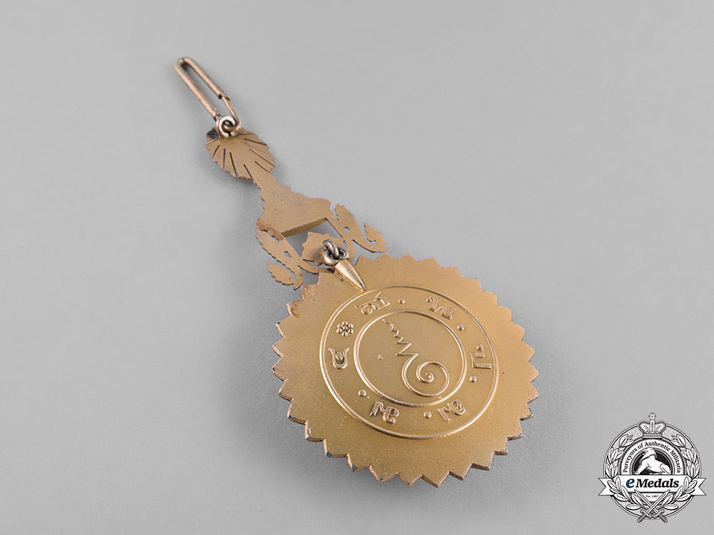 thailand,_kingdom._an_order_of_the_white_elephant,_grand_cross_badge,_c.1920_c18-036737