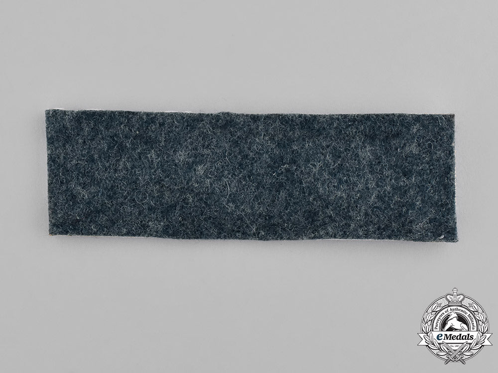 germany._wehrmacht._a_tank_destruction_badge,_silver_grade,1957_version_c18-036924