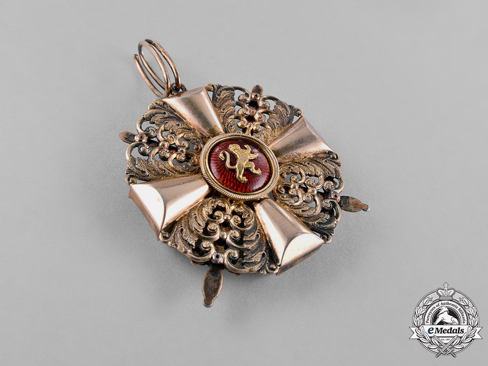 baden,_duchy._an_order_of_the_zähringer_lion,_commander's_cross_with_swords,_c.1900_c18-037667