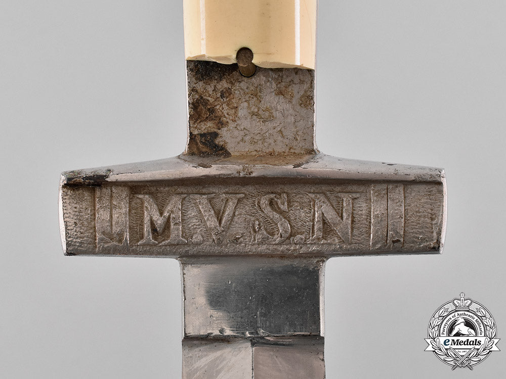 italy._the_m.s.v.n._milizia_confinaria(_border_militia)_general's_dagger1932_c18-038379