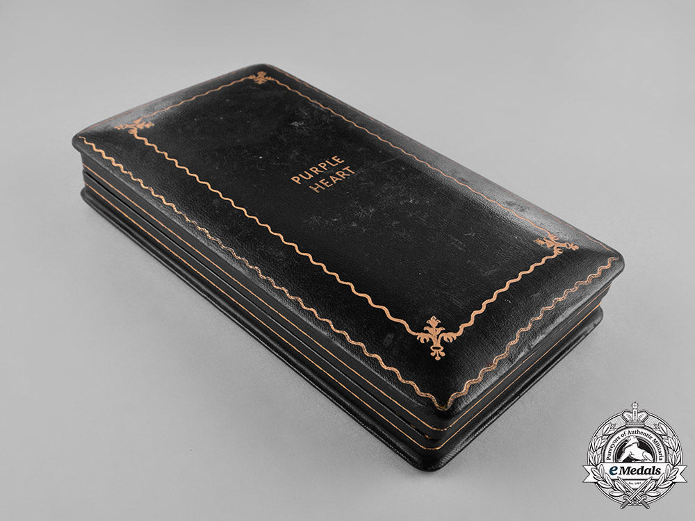 united_states._a_purple_heart_with_case_c18-039803