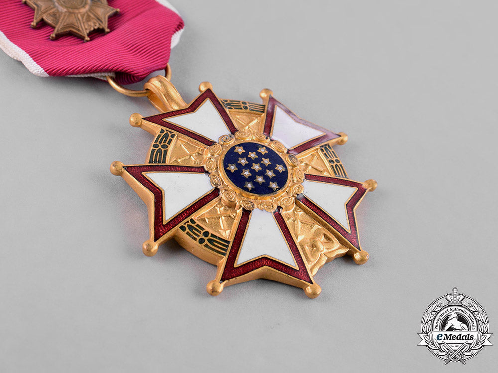 united_states._a_legion_of_merit,_officer_grade_c18-040506