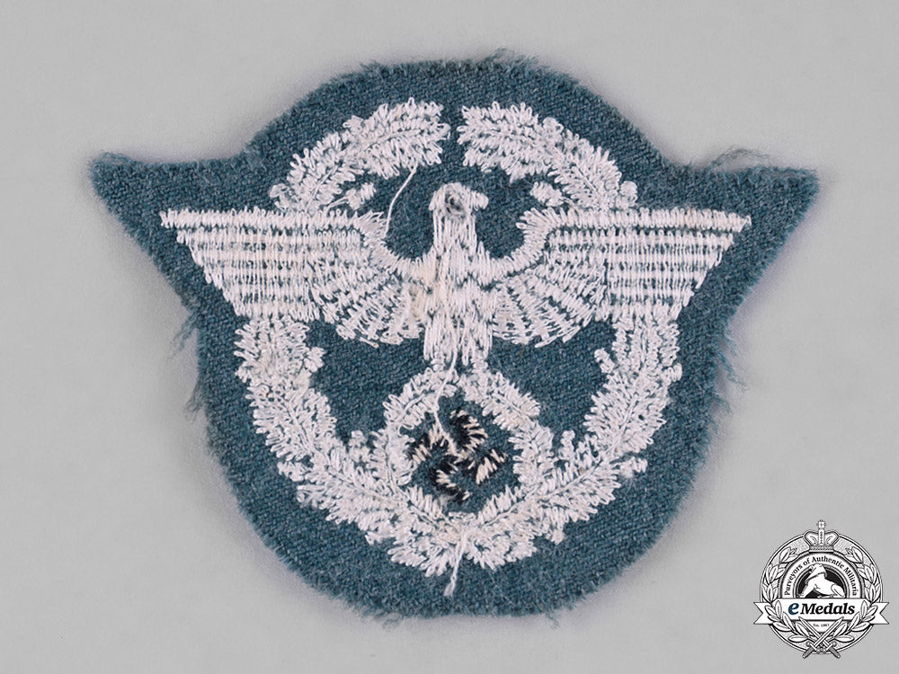 germany,_ordnungspolizei._a_german_police_administration_cap_insignia_c18-040564