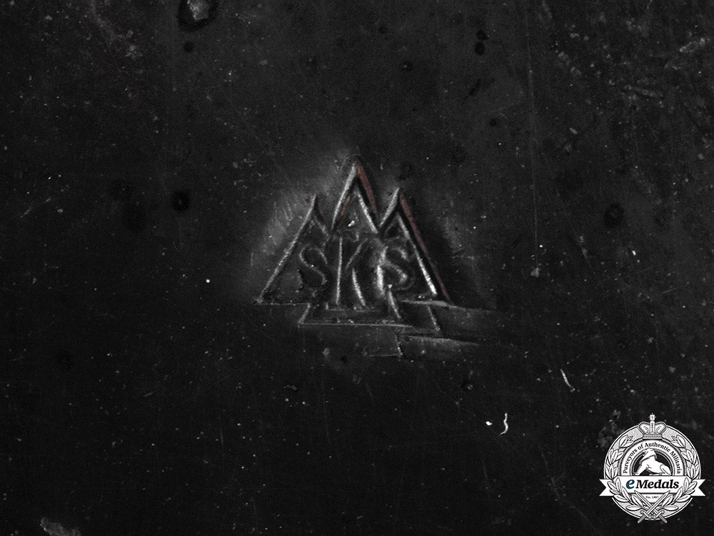 portugal,_republic._an_unidentified_cross_c18-040912