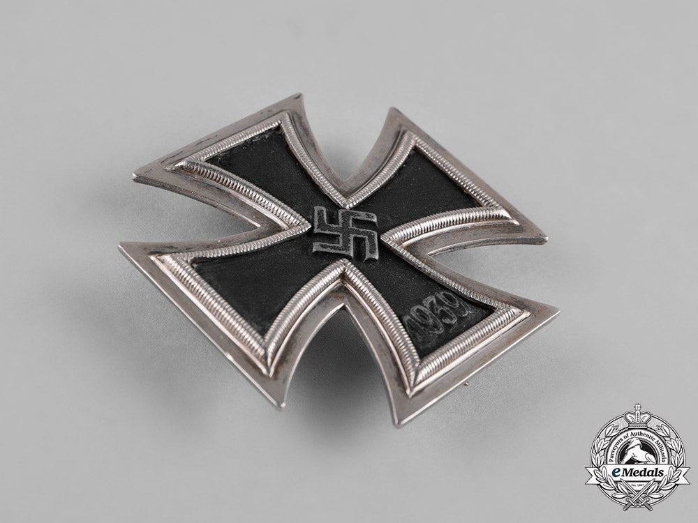germany,_wehrmacht._a1939_iron_cross_first_class_by_c.e._juncker_c18-041779