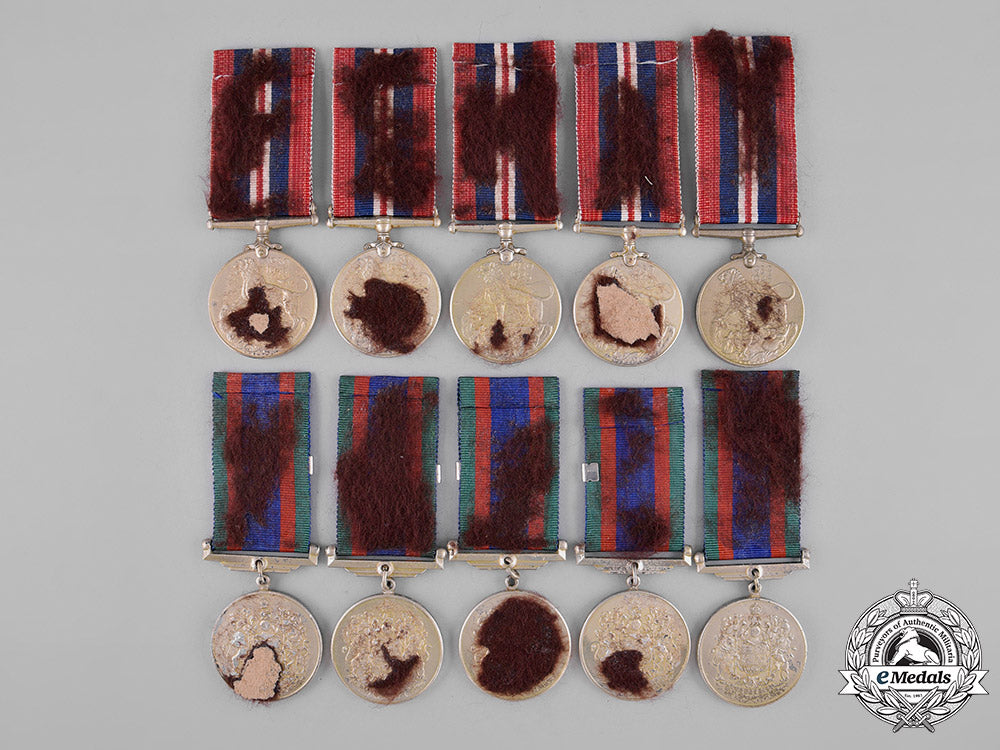 united_kingdom._a_lot_of_nineteen_second_war_awards_c18-042272