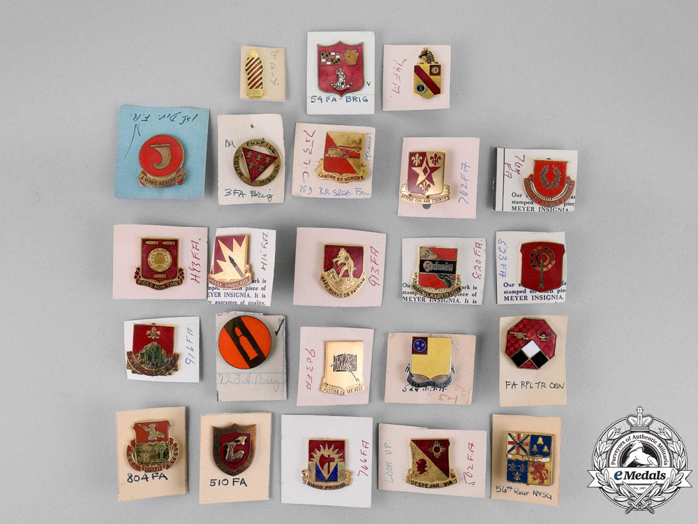 united_states.forty-_five_regiment_insignia_badges_c18-043060_1