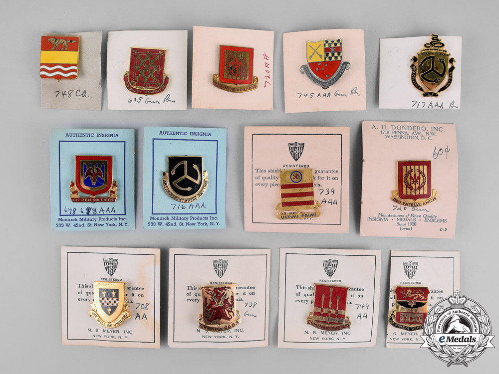 united_states._thirty-_nine_regimental_insignia_badges_c18-043072