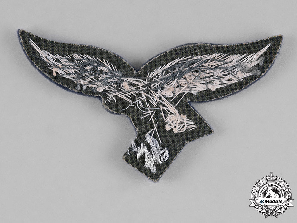 germany,_luftwaffe._a_mint_officer’s_tunic_breast_eagle_c18-043831