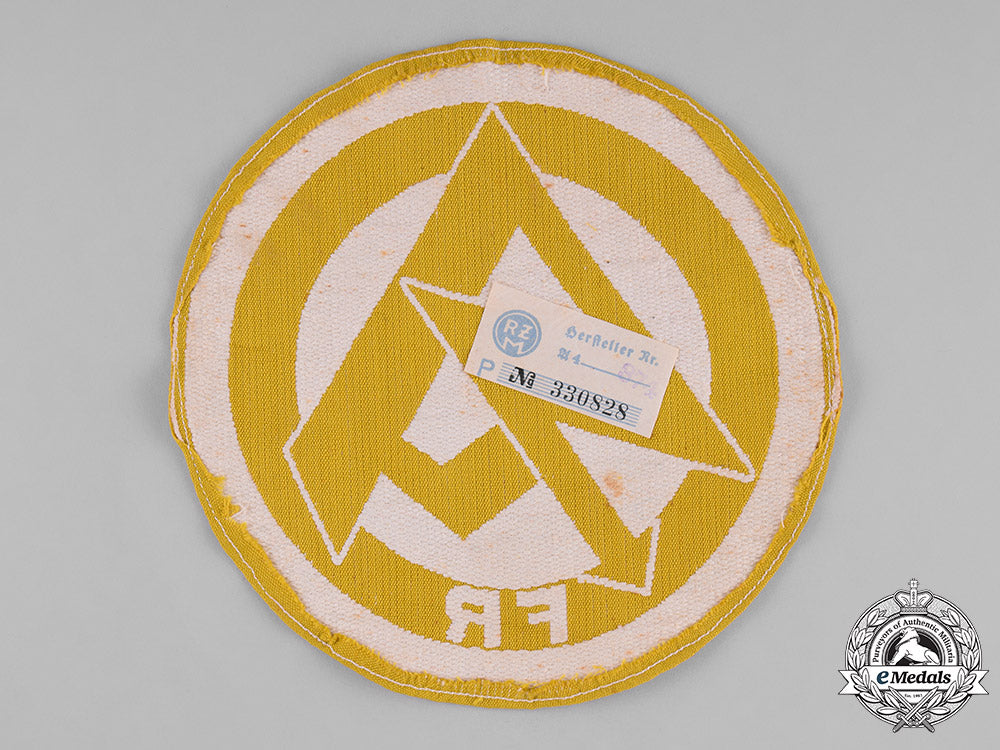 germany,_sa._a_rzm-_marked_sa_sports_shirt_insignia_c18-043833_1