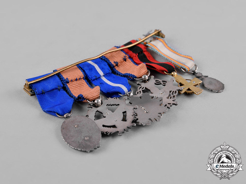 spain,_franco_period._a_miniature_group_of_six_medals&_decorations_c.1945_c18-044238_1_1