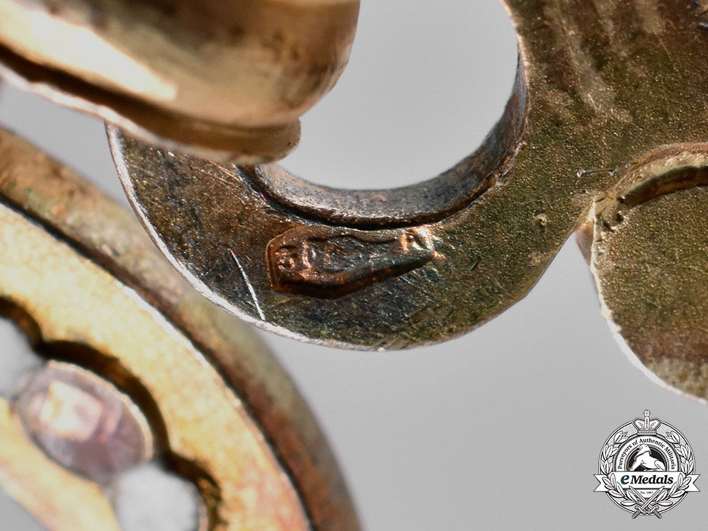 bulgaria,_kingdom._an_order_of_st._alexander,_i_class_grand_cross,_by_c._f._rothe,_c.1900_c18-044621