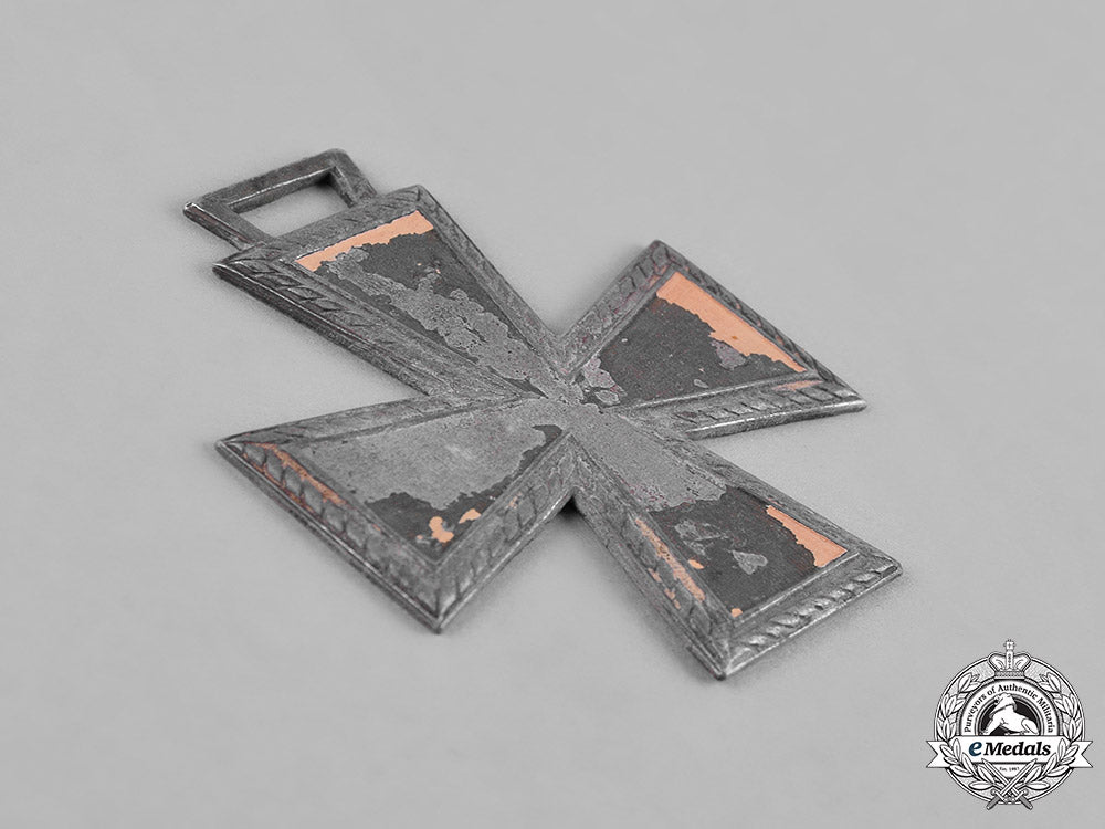 italy,_kingdom._a_cross_of_the_italian_expeditionary_corps_in_russia(_aka"_ice_cross"),_c.1942_c18-045572