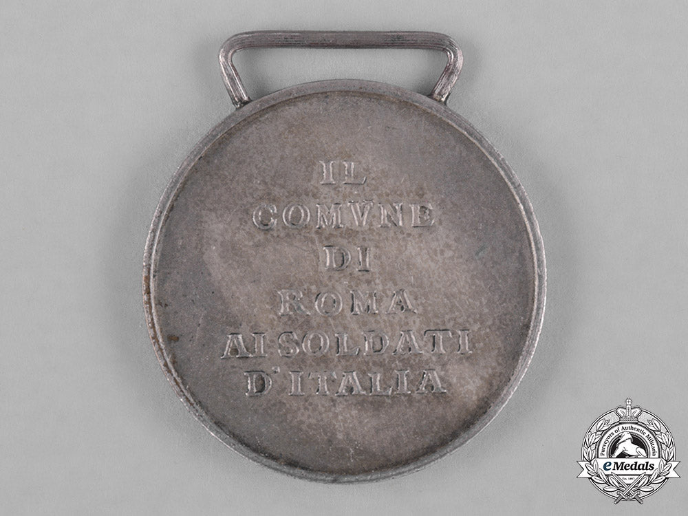 italy,_kingdom._a_medal_of_the_city_of_rome_to_the_soldiers_of_italy,_c.1918_c18-045583