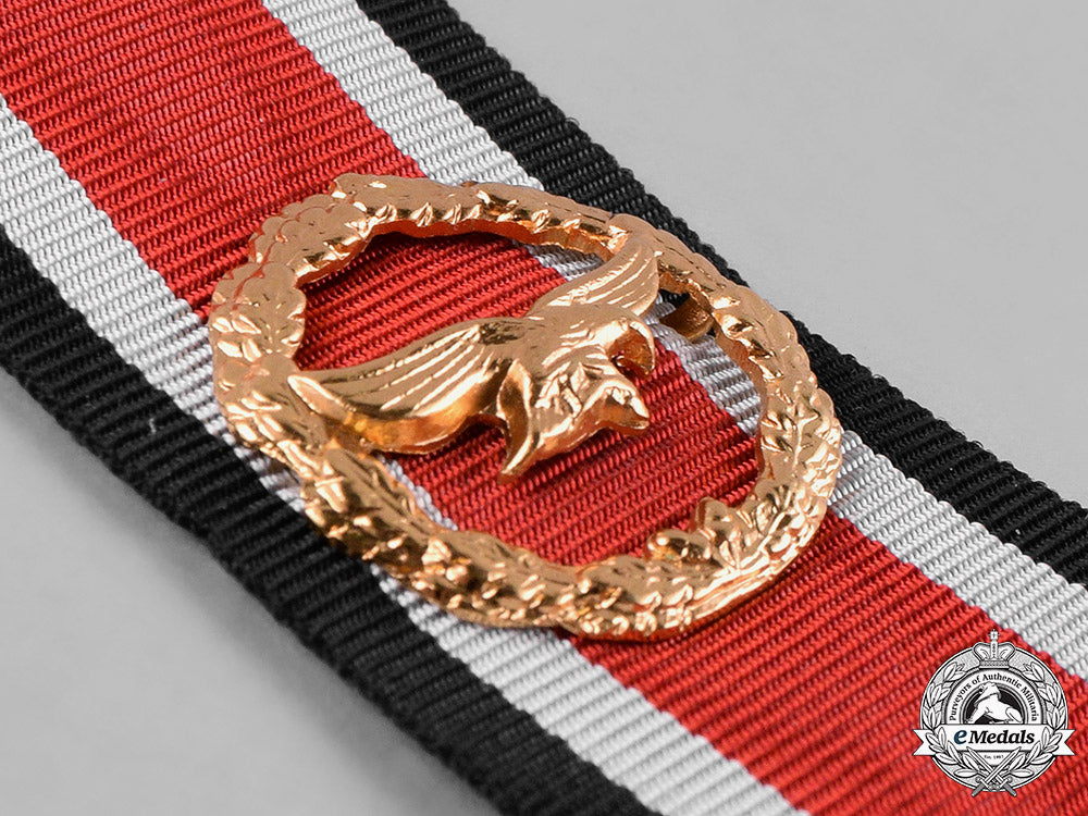 germany,_federal_republic._a1957_luftwaffe_honour_roll_clasp_with_ribbon_c18-046205