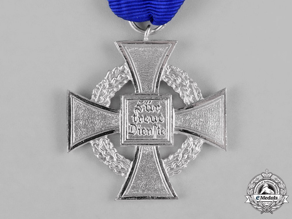 germany,_federal_republic._a_pair_of1957_issue_service_medals_c18-046216