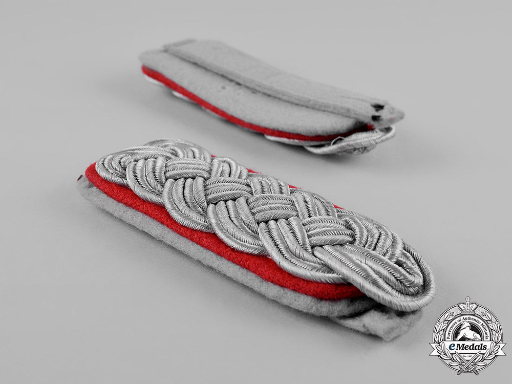 germany,_ordnungspolizei._a_pair_of_german_police_administrative_major_shoulder_boards_c18-046830