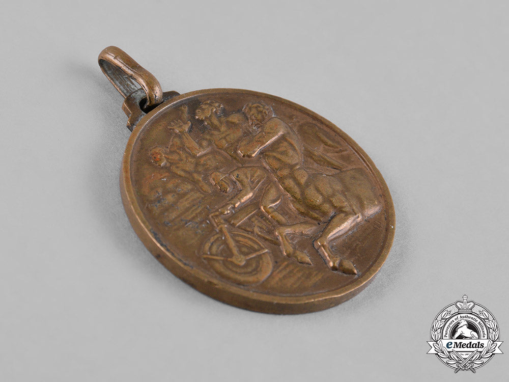 italy,_kingdom._a_fascist_motorcycling_racing_award_medal_c18-047254
